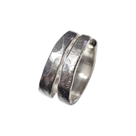 New ring made from a vintage silverplated fork. Handmade. Stamped Joy. Size 8.5 - Picture 4 of 7